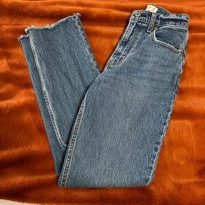 Abercrombie ultra high rise 90s straight jean